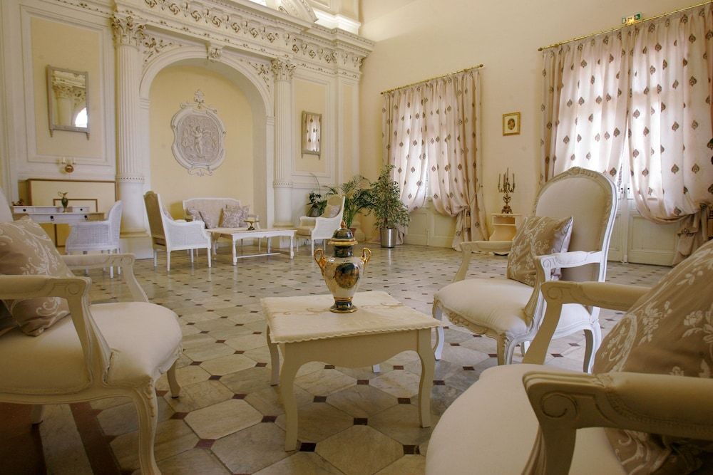 Hotel L Orangeraie 2