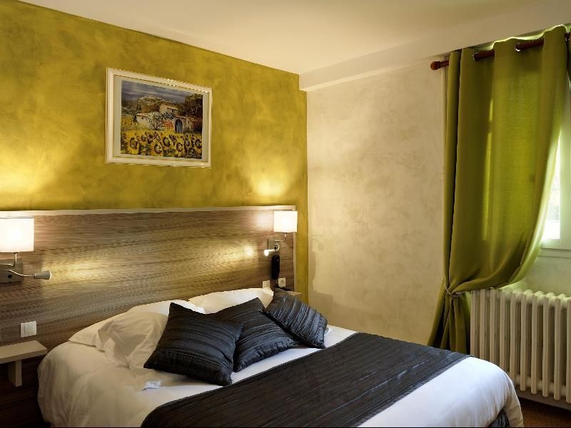 Logis Auberge À La Tête De Lard 3