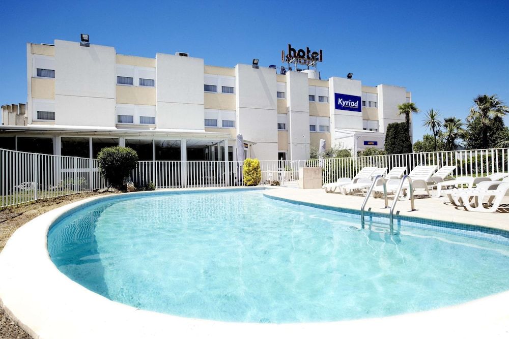 Kyriad Toulon - Hyeres - La Garde 2 estrelas em La Garde