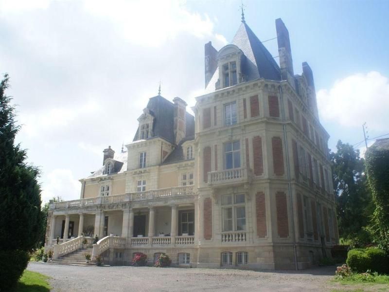 Chateau Le Breil 2