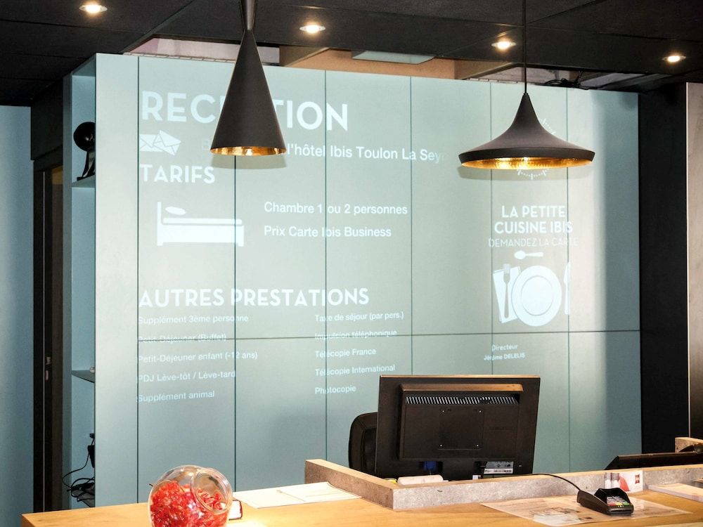 ibis Toulon La Seyne Sur Mer 2