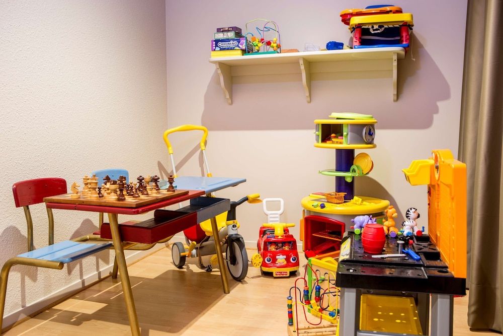 Best Western Le Relais de Laguiole Hotel & Spa 2