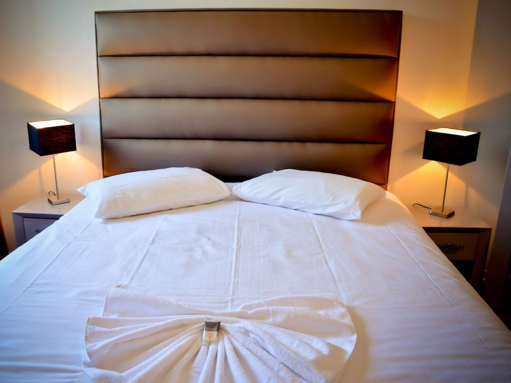 Adonis Hôtel Bayonne 3 estrelas em Lahonce