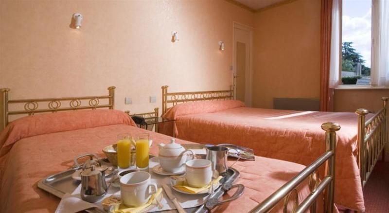 Hotel Restaurant Galland 2 estrelas em Lapalisse