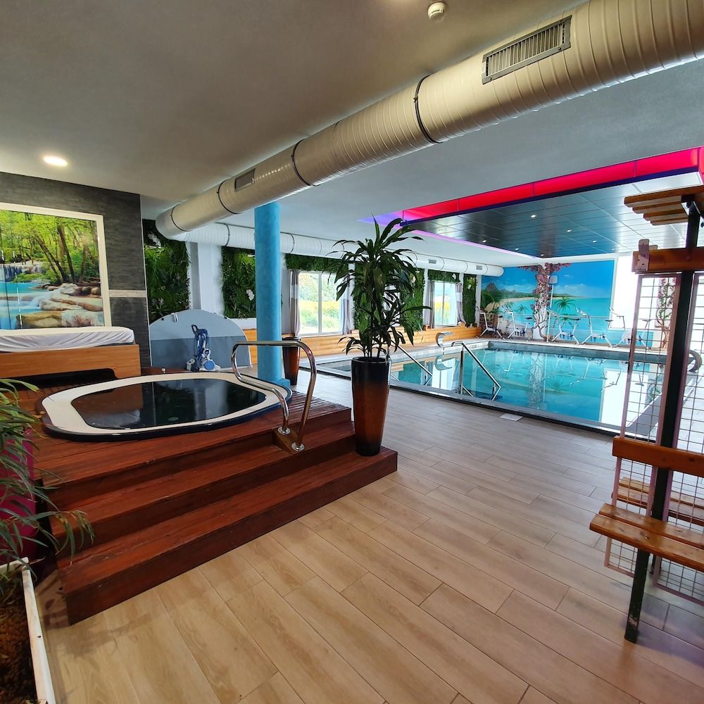 Best Western Hotel & SPA Pau Lescar Aeroport 3 estrellas en Lescar