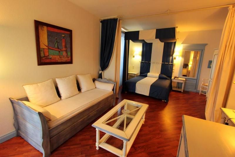 Grand Hotel Moderne Et Pigeon 3