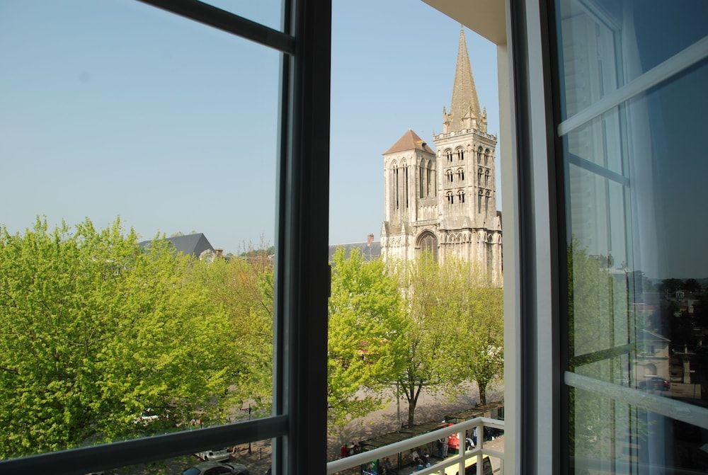 Hôtel Cathédrale, Lisieux 3 estrellas en Lisieux