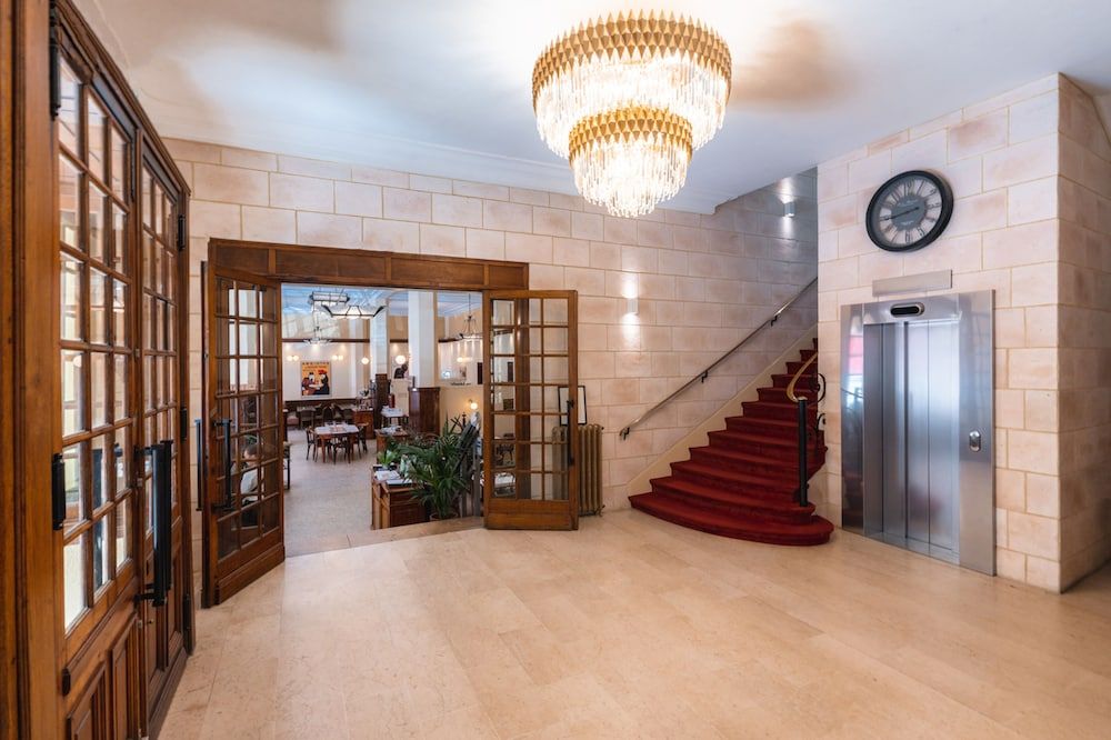 Le Grand Hôtel de l'Espérance 2