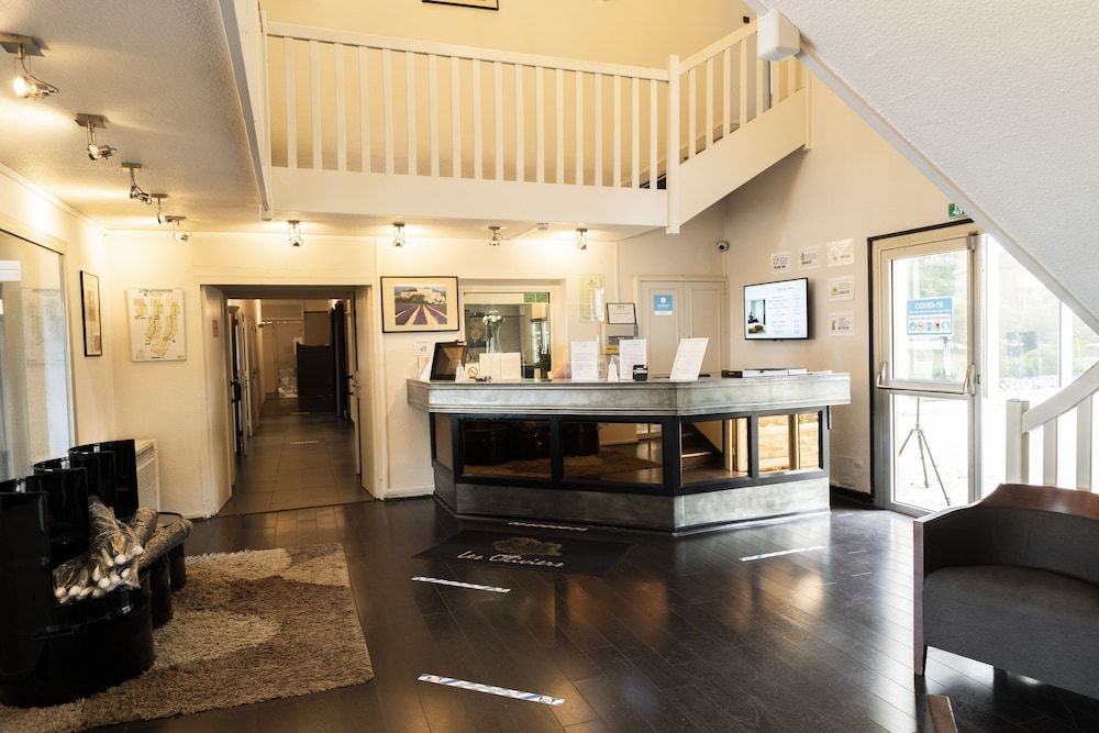 Hotel-Restaurant Les Oliviers 2