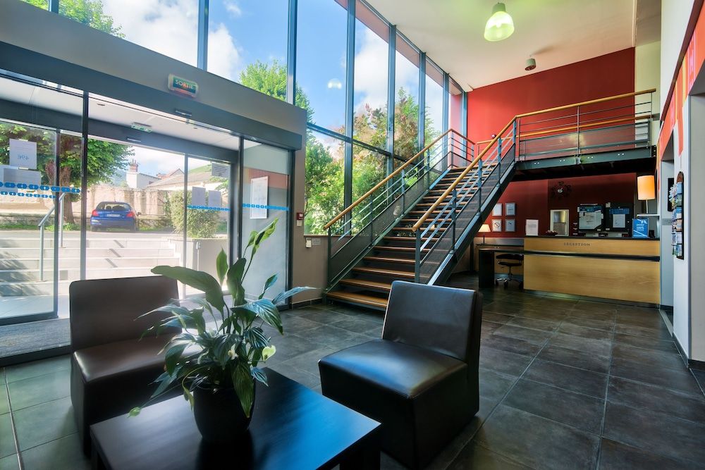 Zenitude Hôtel - Résidences Les Jardins de Lourdes 2