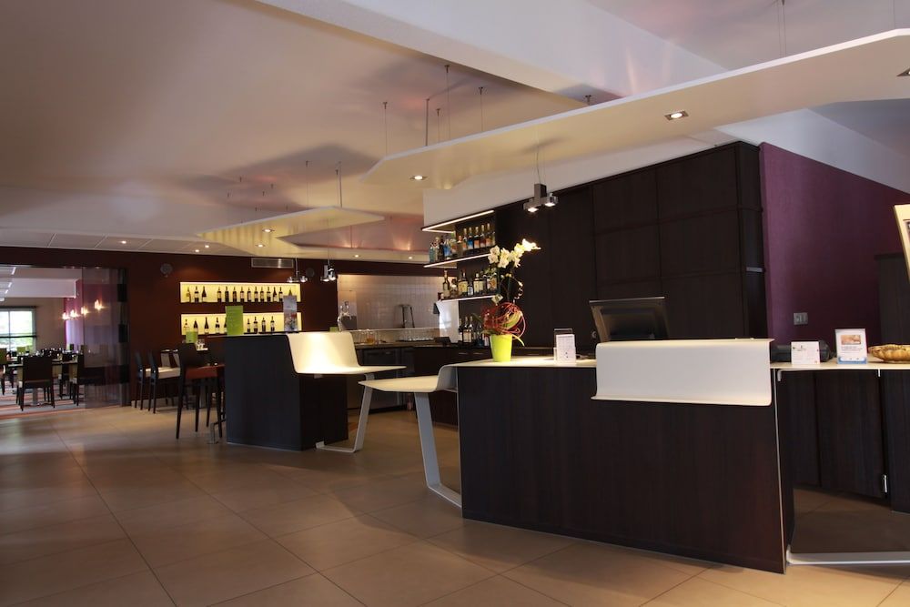 Mercure Luxeuil les Bains Hexagone 2