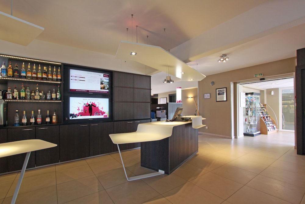 Mercure Luxeuil les Bains Hexagone 3