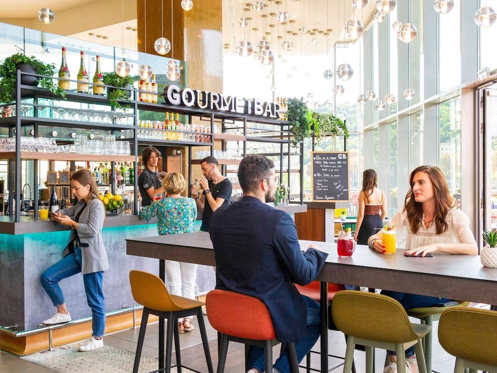 Novotel Lyon Confluence 4 estrelas em Lyon