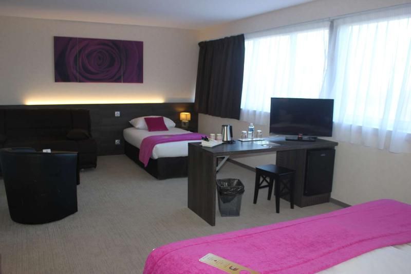 Qualys-Hotel Lyon Nord 4 estrellas en Lyon