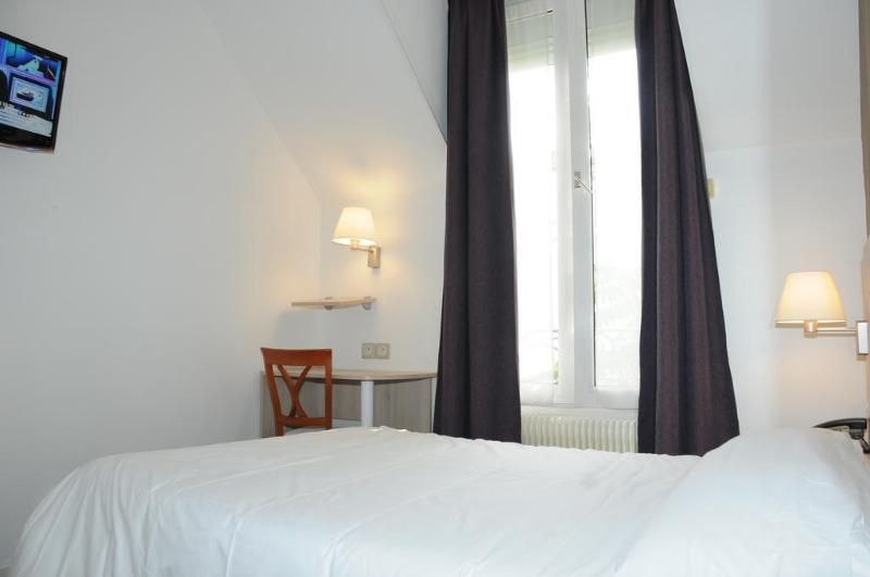 Le Patio Brancion 2 estrelas em Malakoff