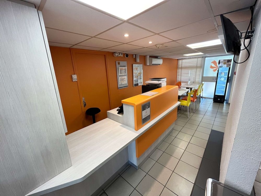 Première Classe Epinay Sur Orge Savigny Sur Orge 2