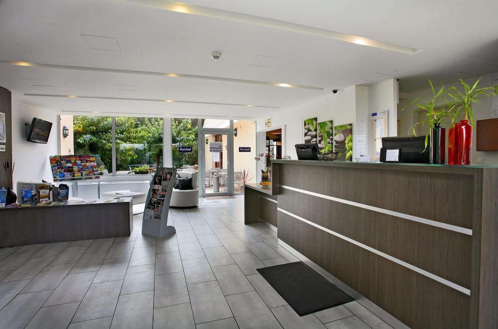 Kyriad Montpellier Aeroport Gare TGV Sud de France 3