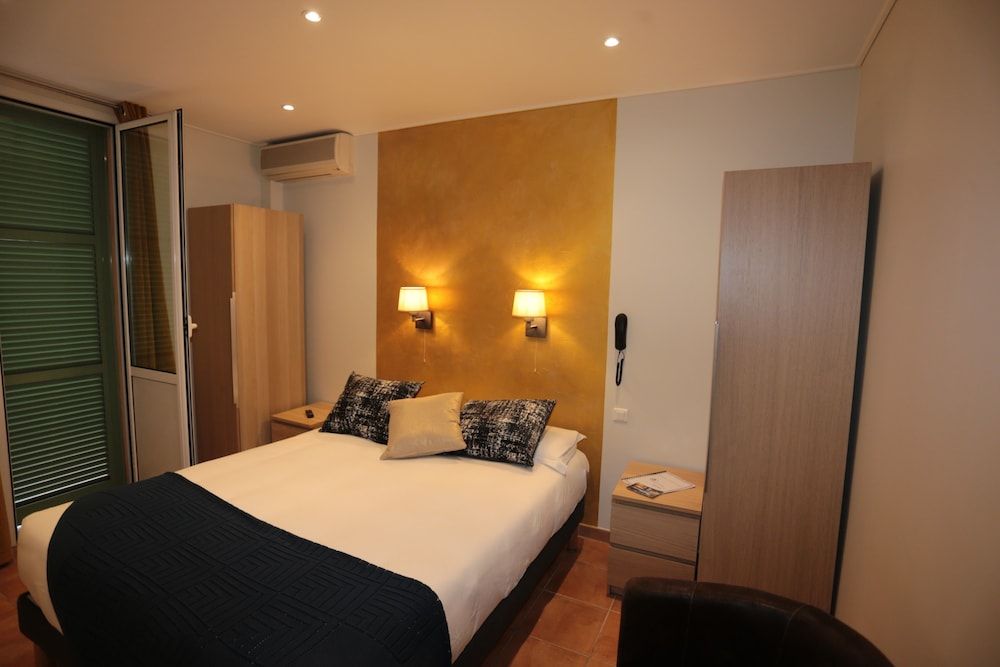 Hôtel Pavillon Impérial 3