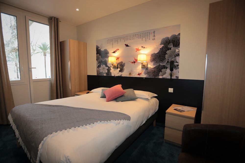 Hôtel Pavillon Impérial 2 estrelas em Menton