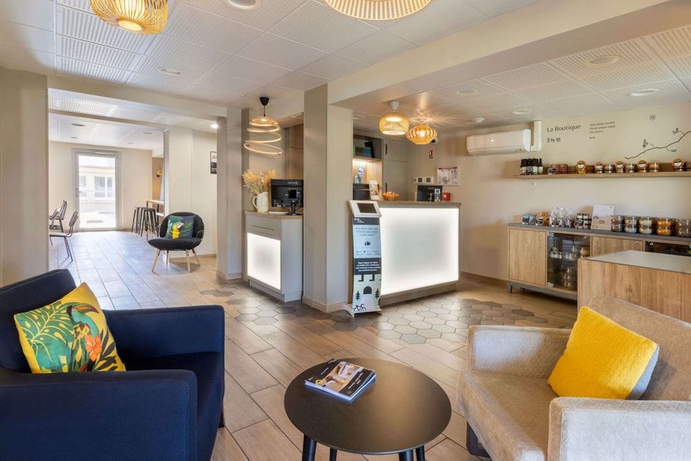 Best Western La Porte des Châteaux 3