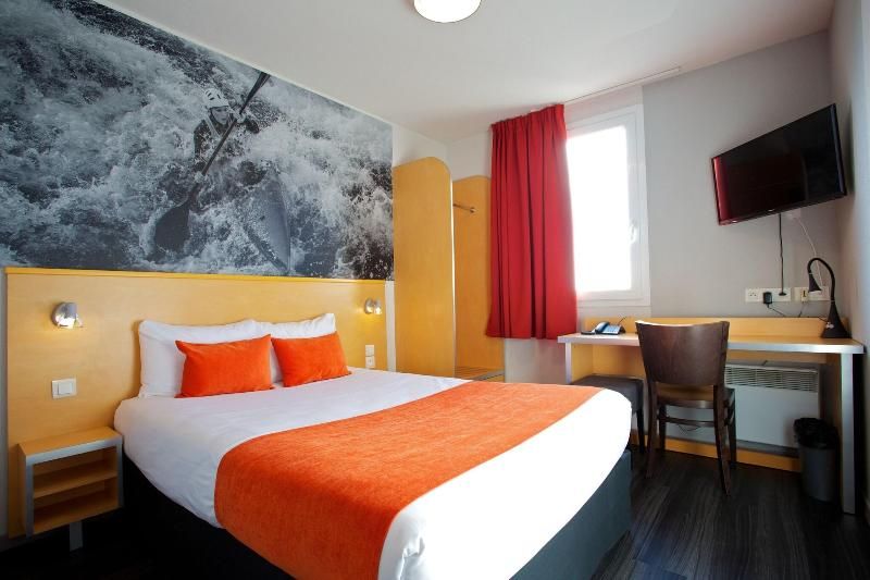 Inter-Hotel Abys - Lyon Est 2