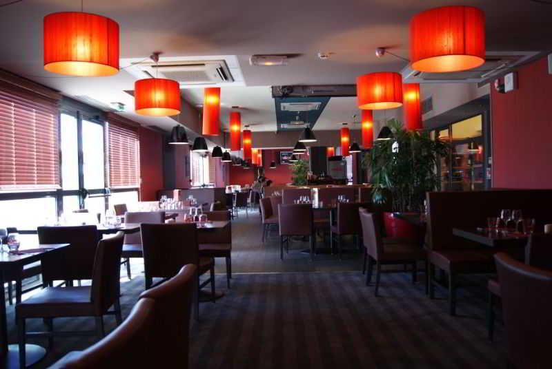 Inter-Hotel Abys - Lyon Est 3 estrelas em Meyzieu