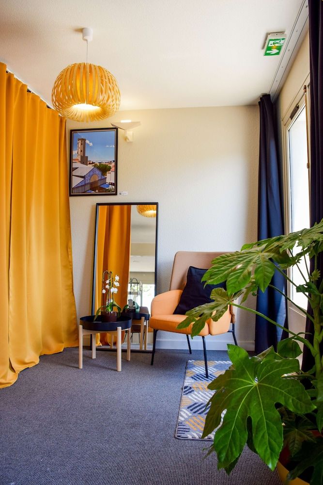 Hotel Campanile Millau 3