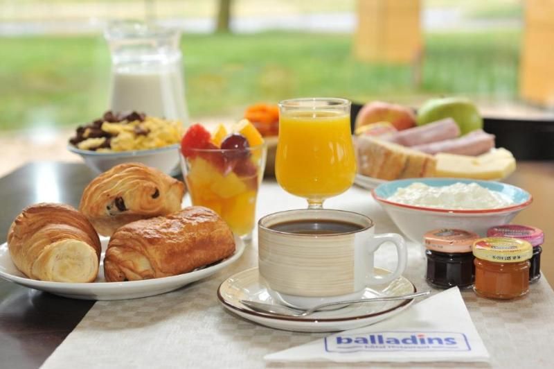 Ptit Dej - Hotel Millau 2 estrelas em Millau