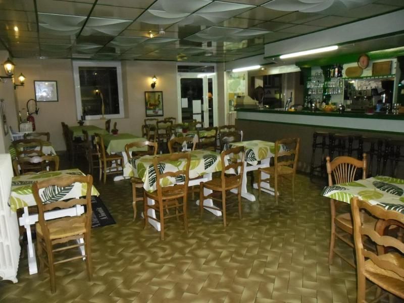 Le Grand Hôtel à Ussel 3