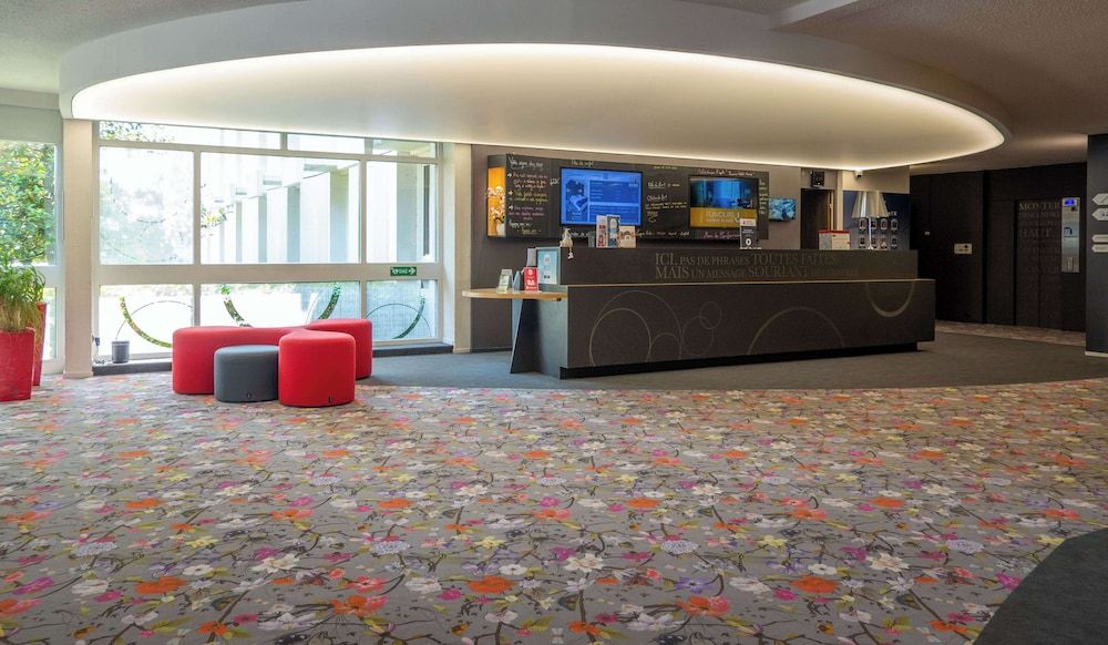 KYRIAD MONTCHANIN - Le Creusot 2