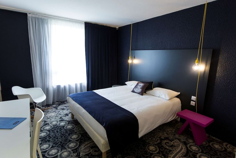 KYRIAD MONTCHANIN - Le Creusot 3 estrelas em Montchanin