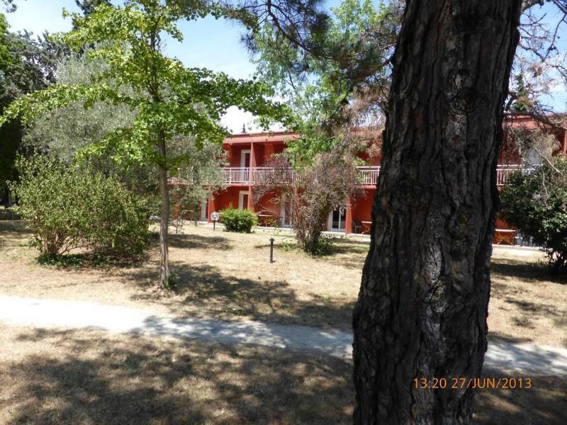 Inter-Hotel Hostellerie Des Pins 3 estrelas em Montélimar