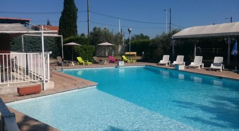 Inter-Hotel Hostellerie Des Pins 2