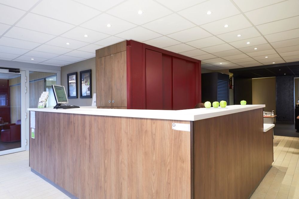 Hotel Campanile Montesson - Le Vésinet 2