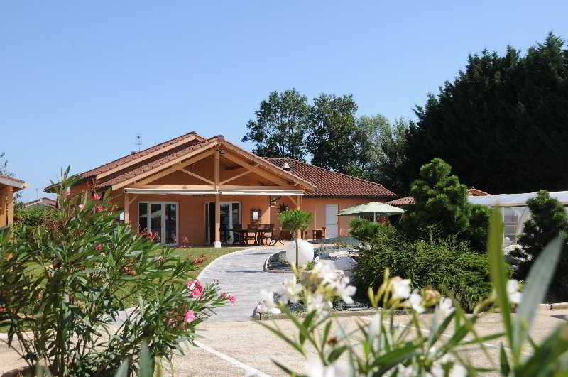 Inter-Hotel Le Pillebois 3 estrelas em Montrevel-en-Bresse