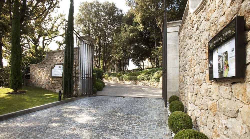 Les Mas du Grand Vallon 4 estrelas em Mougins