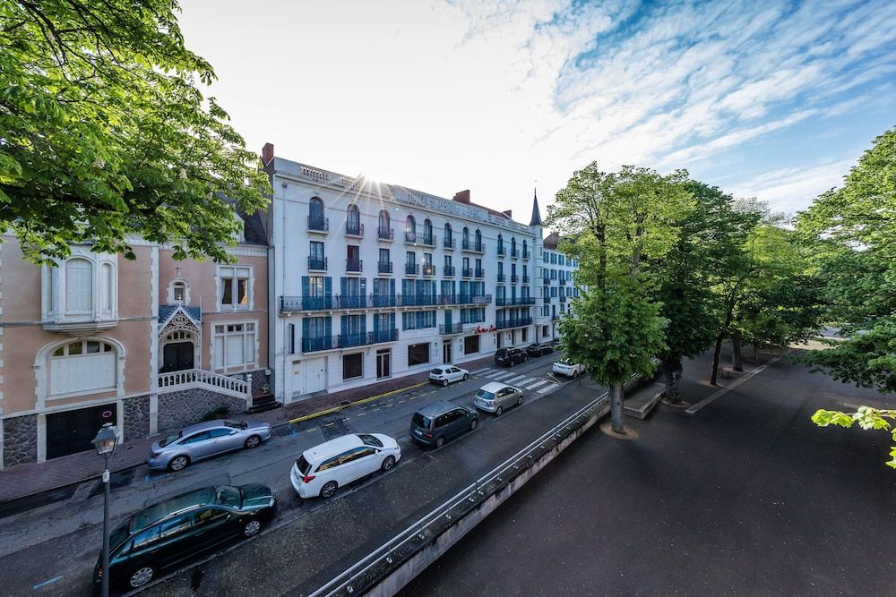 Noemys Néris Montluçon 3 estrelas em Néris-les-Bains