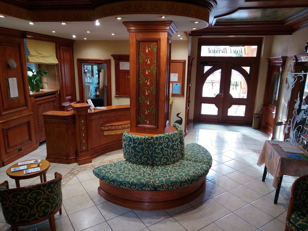 Hotel Restaurant Le Bristol 3