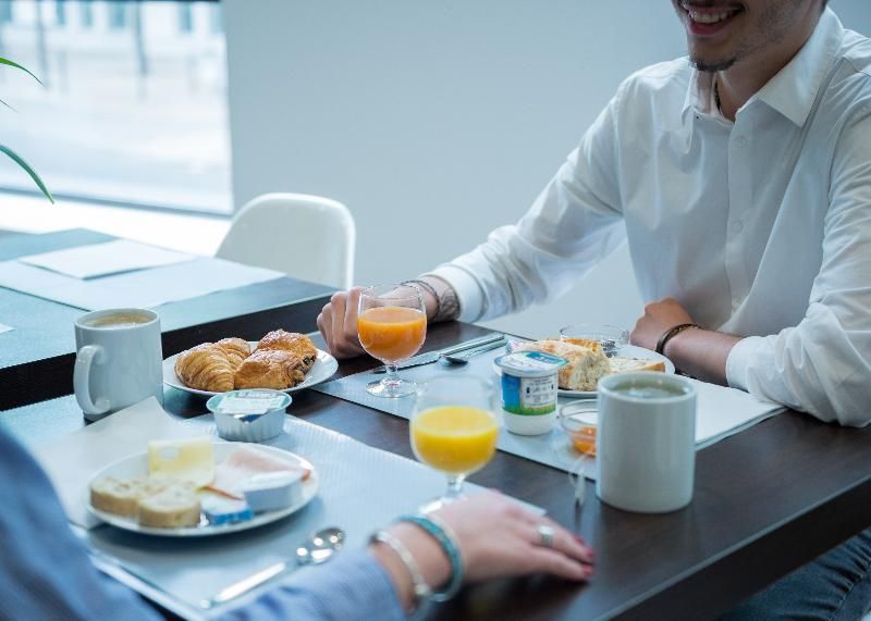 Zenitude Hôtel Résidences Nîmes Centre 3 estrelas em Nîmes