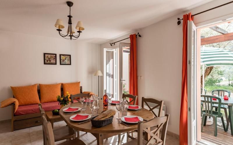 Le Domaine de L'Oliveraie 3 estrelas em Nyons