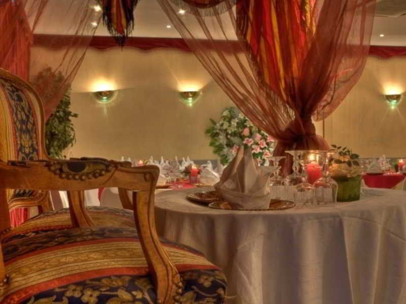 Lauberge Du Cheval Noir 2