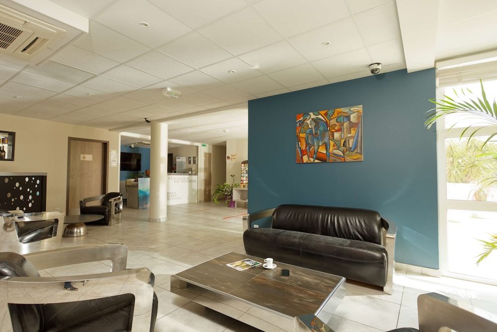 Kyriad Perpignan Sud 3