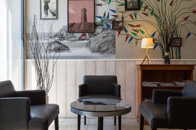 The Originals City, Hotel Au Chêne Vert, St-Brieuc 2