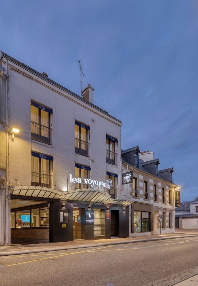 Brit Hotel Les Voyageurs 3 estrelas em Pontivy