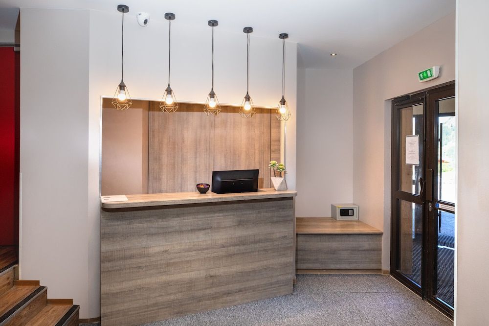 SOWELL RÉSIDENCES New Chastillon 2