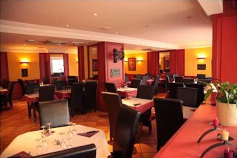 Hotel Restaurant Les Glycines 3