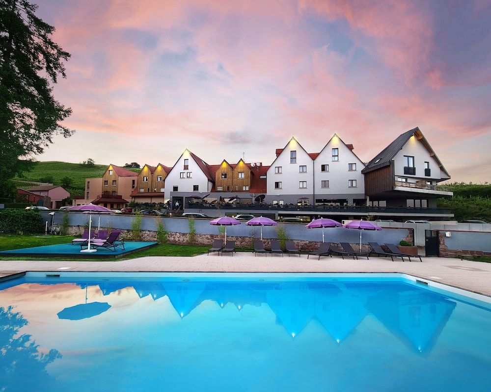 Best Western Hotel & SPA Le Schoenenbourg 4 estrelas em Riquewihr