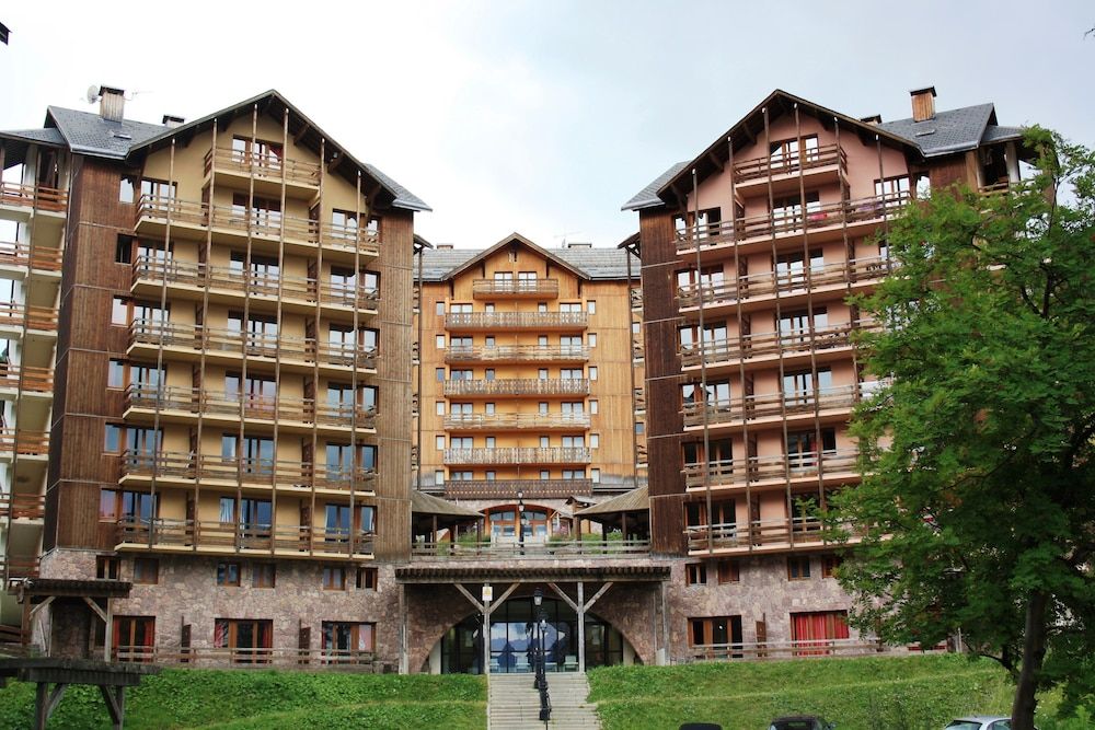 Noemys Castor & Pollux -1 estrelas em Risoul