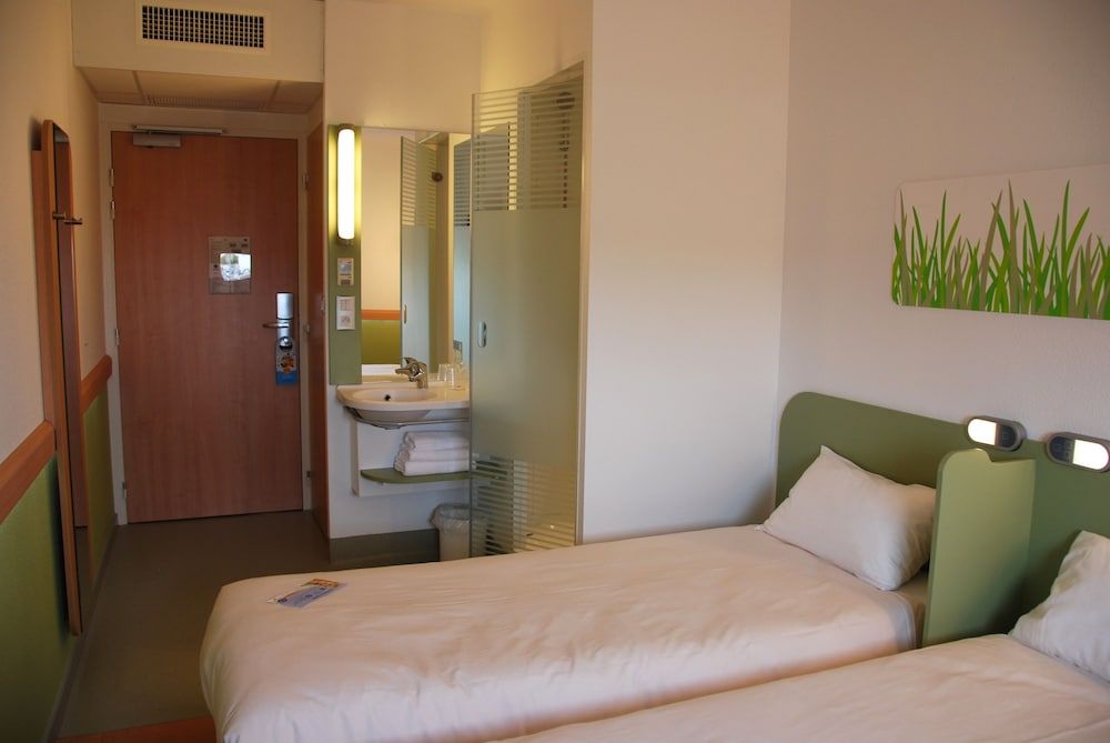 ibis budget Roanne 3