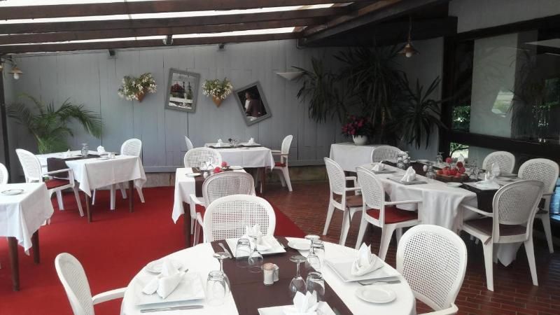 Logis Hotel La Belle Poule 3 estrelas em Rochefort